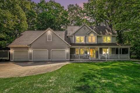 Tiny photo for 13784 Hofma Drive, Grand Haven Charter Township, MI 49417 (MLS # 72026025925)