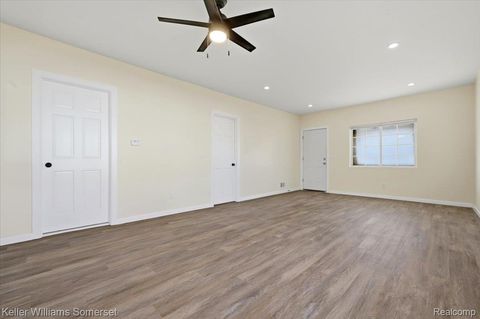 Tiny photo for 15476 Fairfield Street, Detroit City, MI 48238 (MLS # 20251061997)