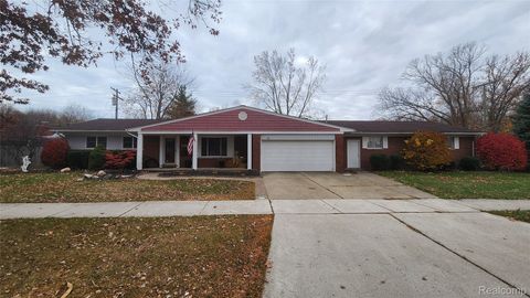 22918 King Drive Clinton Charter Township MI 48035