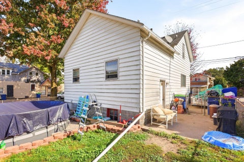 Tiny photo for 709 State Street, Bay City, MI 48706 (MLS # 61050224778)