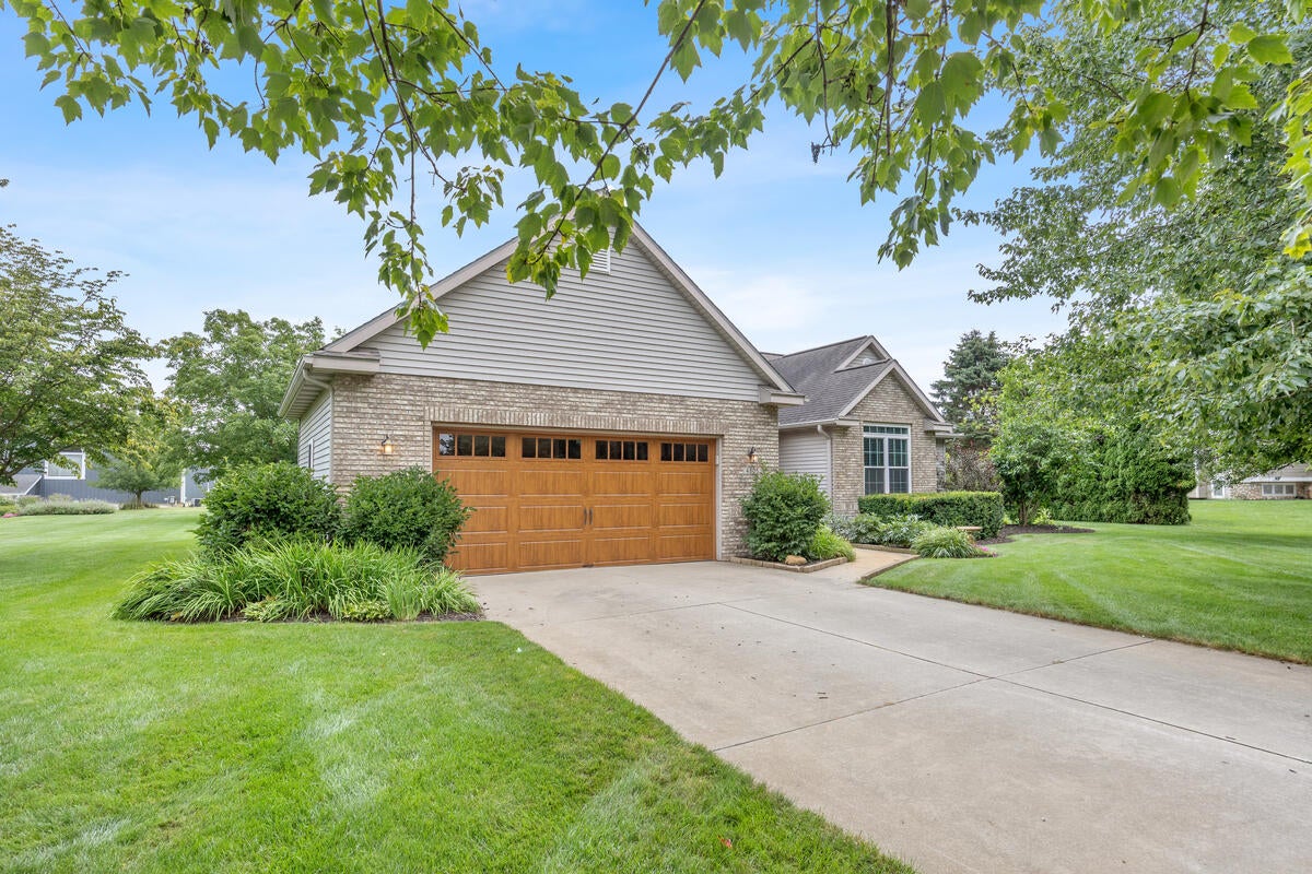 4805 Green Meadow Court