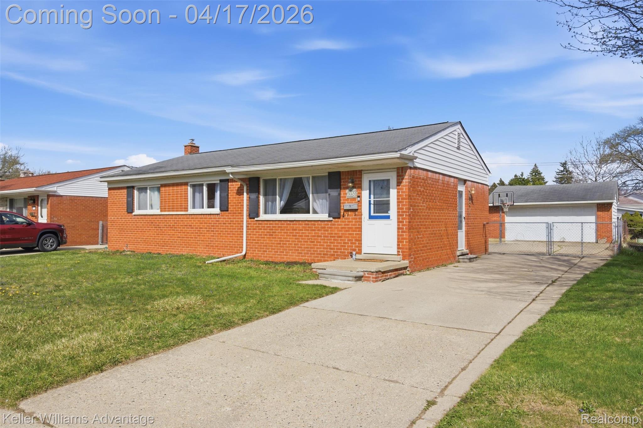 6350 Glastonbury Street