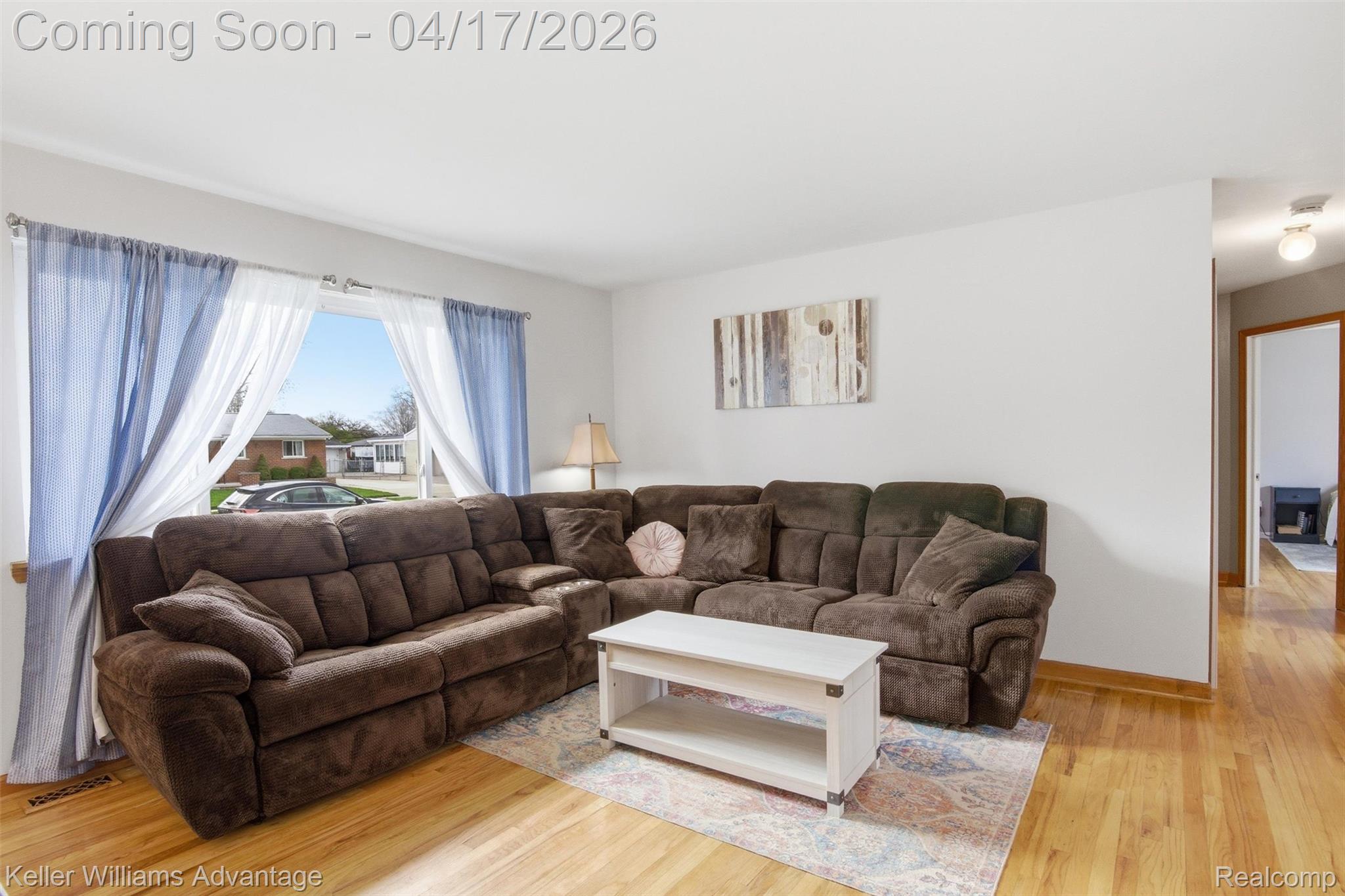 6350 Glastonbury Street