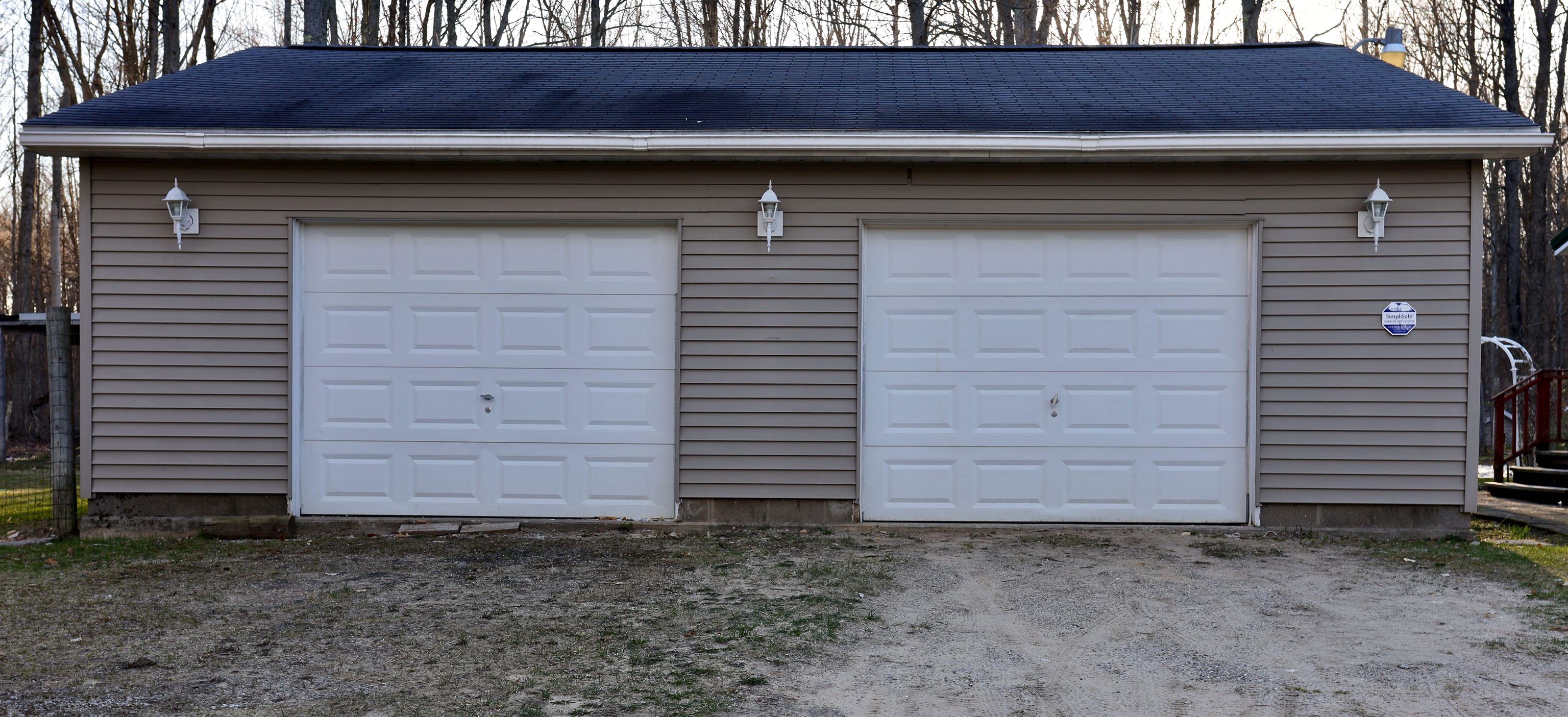 9122 Grimm Lane