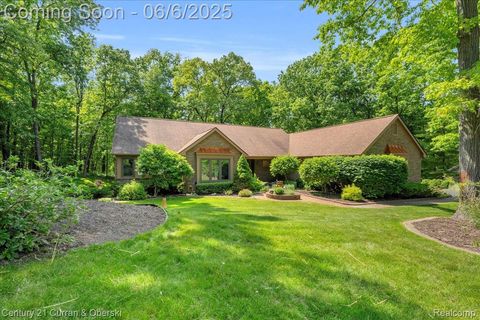 2198 Pine Hollow Trail Brighton City MI 48114