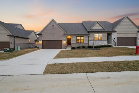 660 Brookstone Drive Oxford Charter Township MI 48371