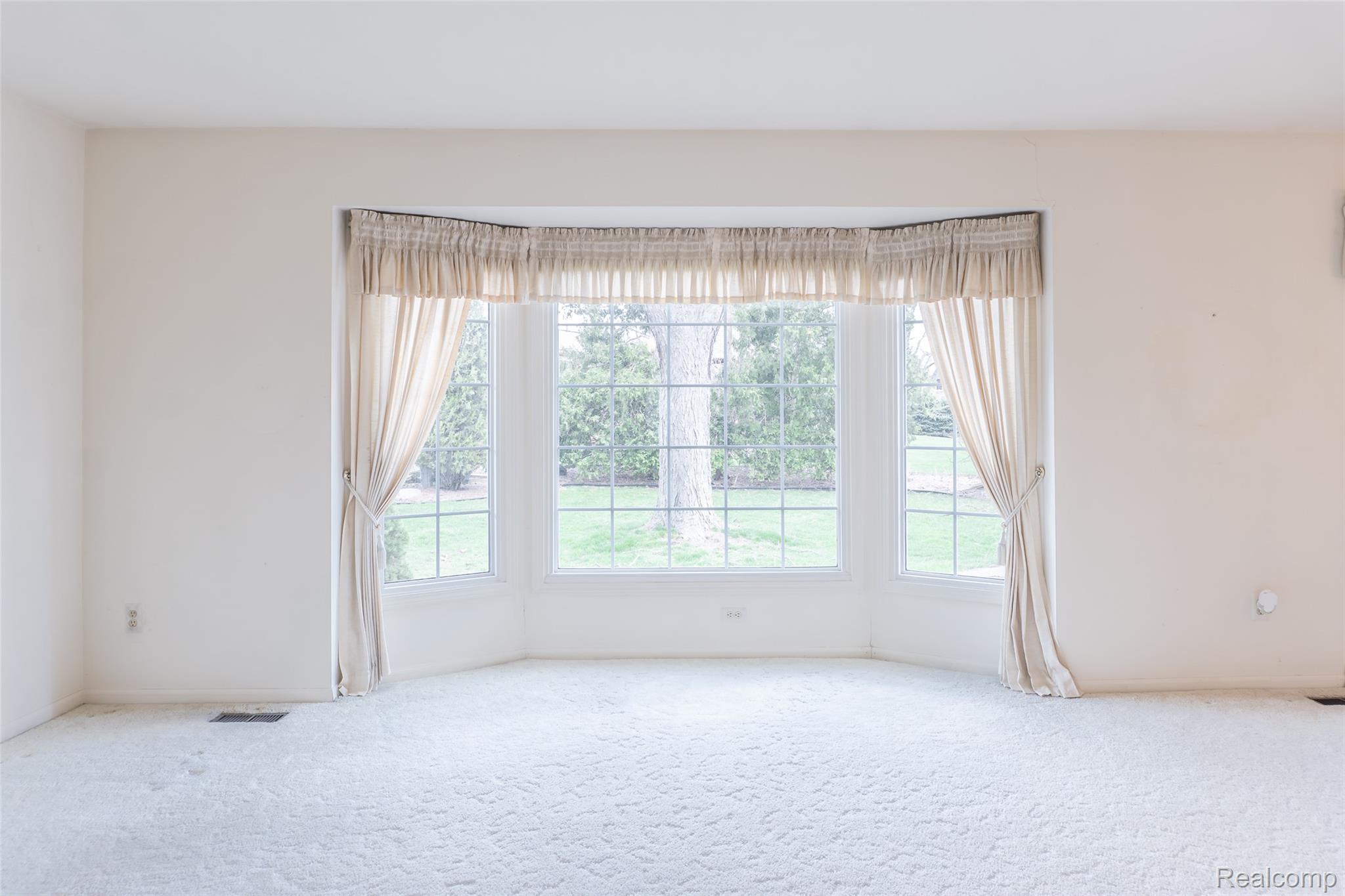 46048 Quail Ridge Drive