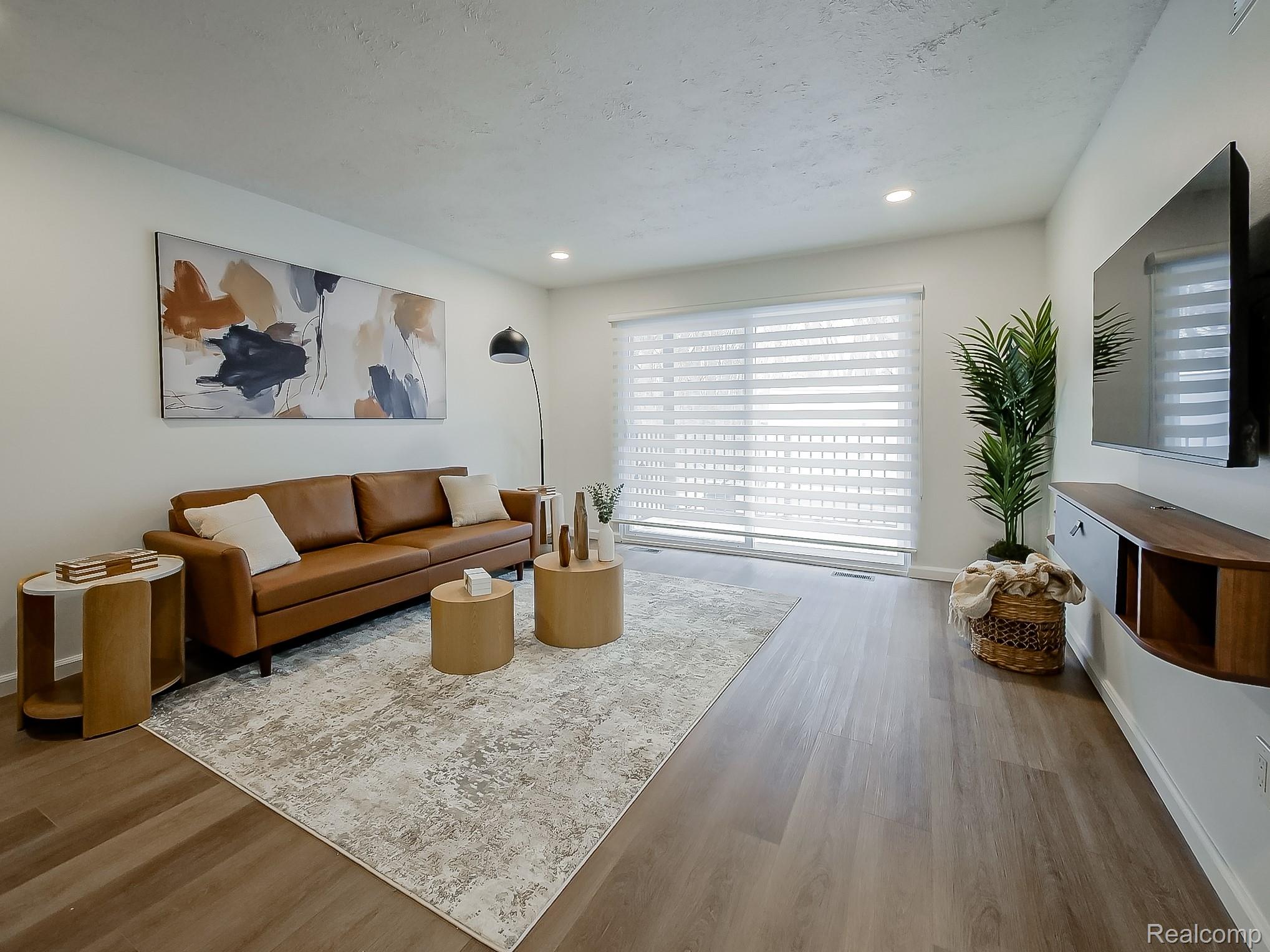 40325 Plymouth Road 103