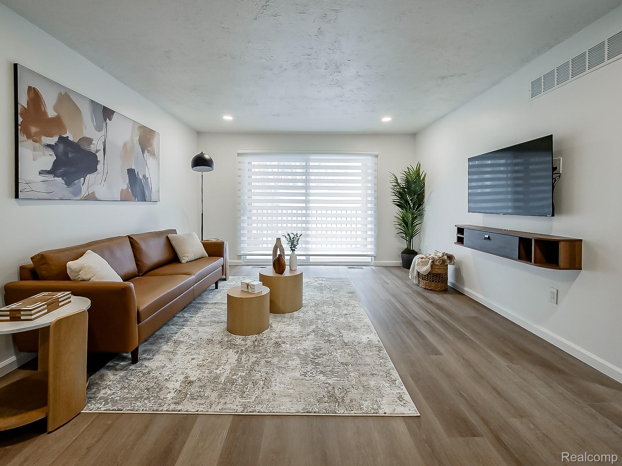 40325 Plymouth Road 103