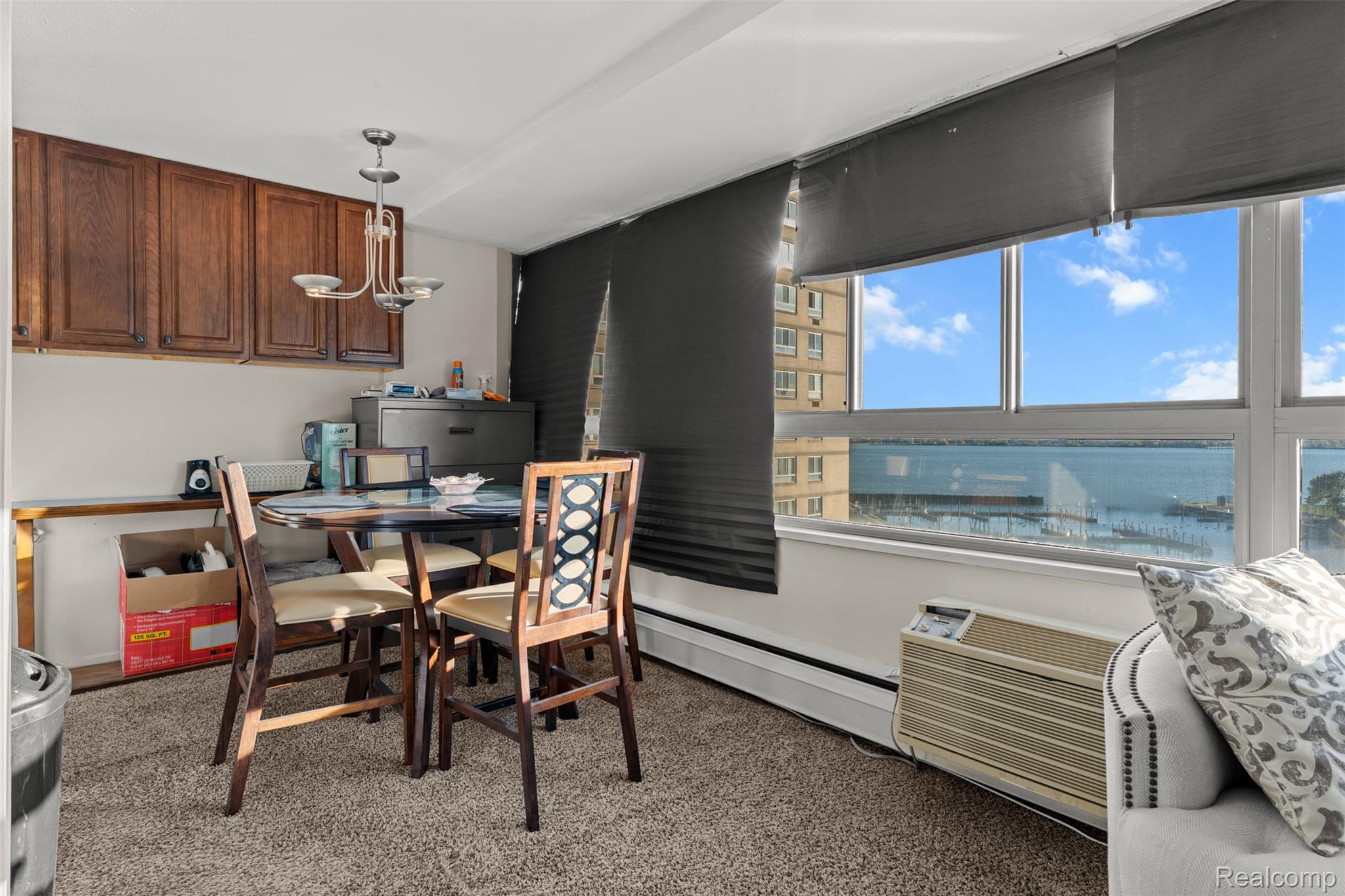 8900 E Jefferson Avenue 605