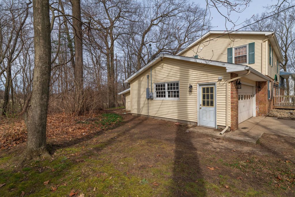 listing image 50