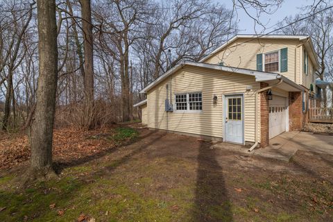 listing image 50