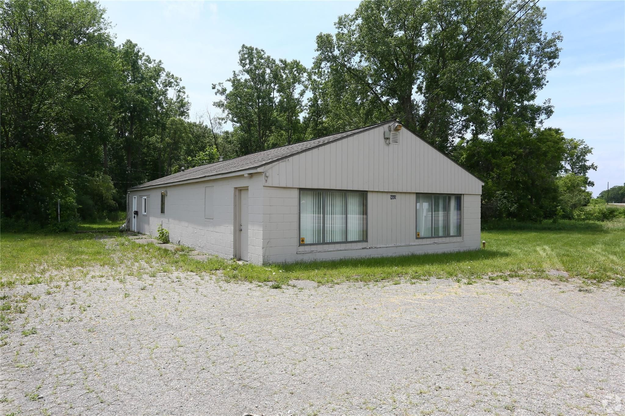 9669 Highland Road