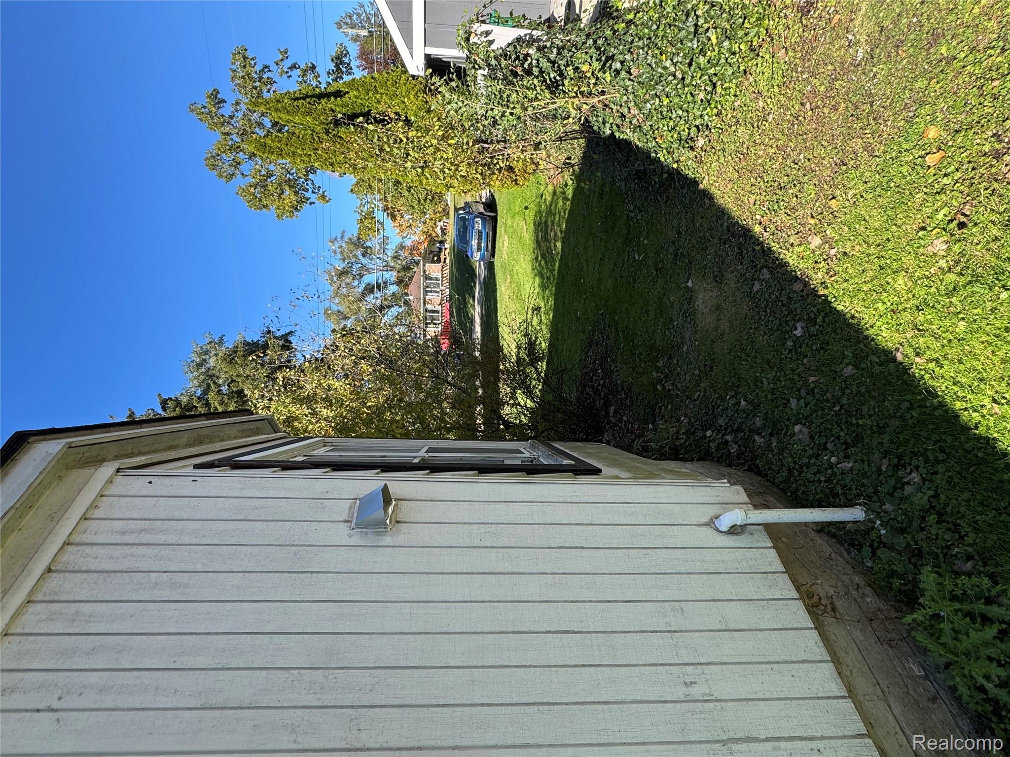 1003 Vollmers Street