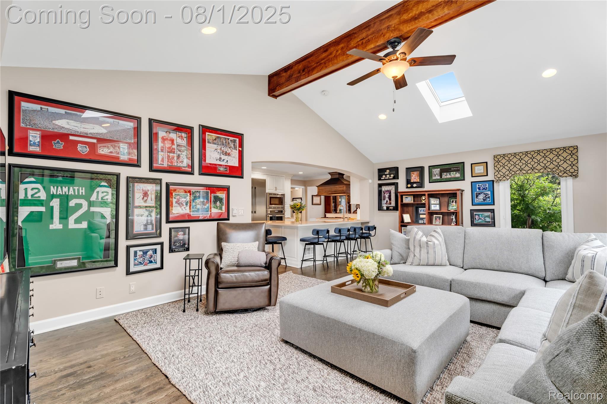 Bloomfield Hills City, Michigan 48301, United States, 4 Bedrooms Bedrooms, ,3 BathroomsBathrooms,Residential,Pending,181949