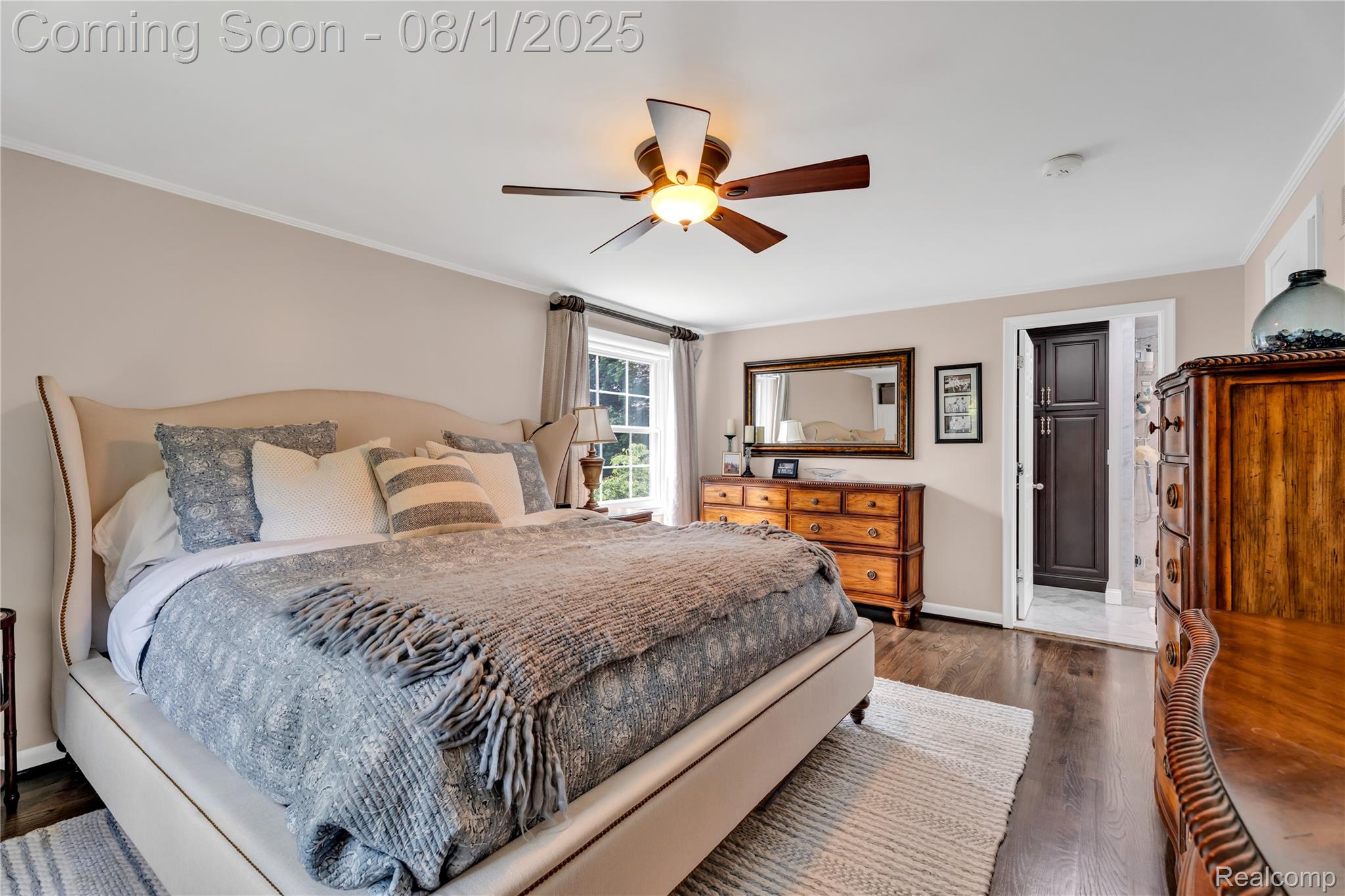 Bloomfield Hills City, Michigan 48301, United States, 4 Bedrooms Bedrooms, ,3 BathroomsBathrooms,Residential,Pending,181949