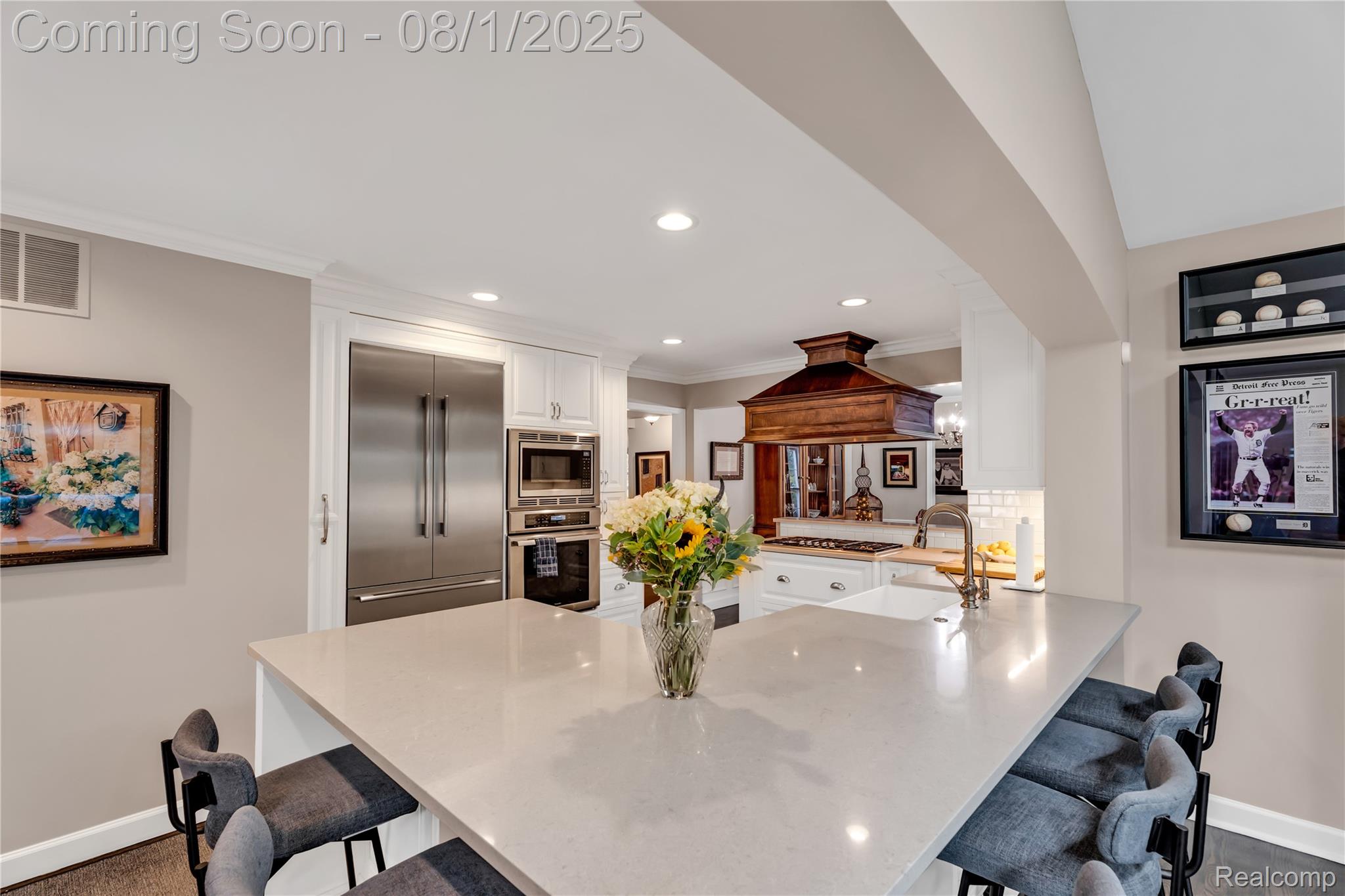 Bloomfield Hills City, Michigan 48301, United States, 4 Bedrooms Bedrooms, ,3 BathroomsBathrooms,Residential,Pending,181949