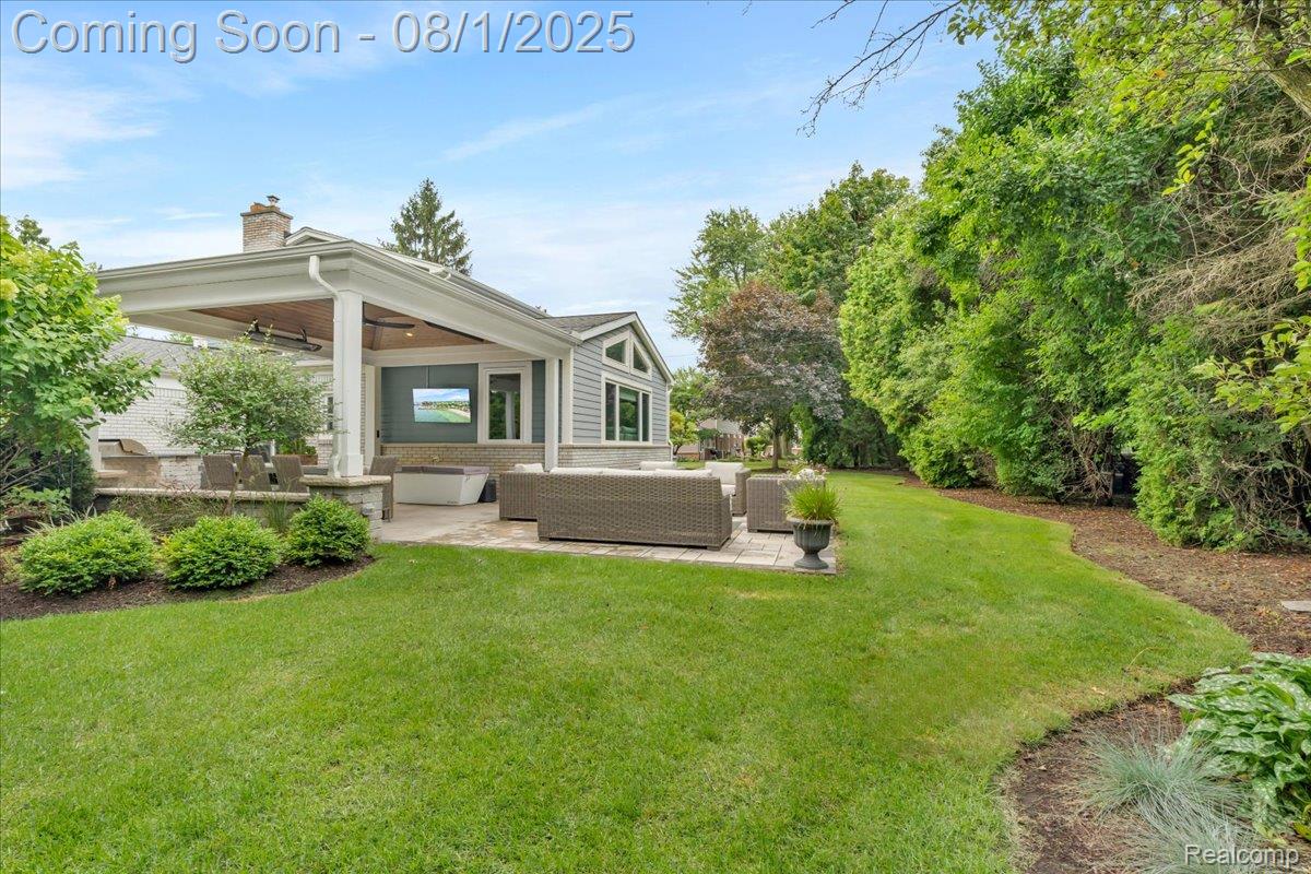 Bloomfield Hills City, Michigan 48301, United States, 4 Bedrooms Bedrooms, ,3 BathroomsBathrooms,Residential,Pending,181949