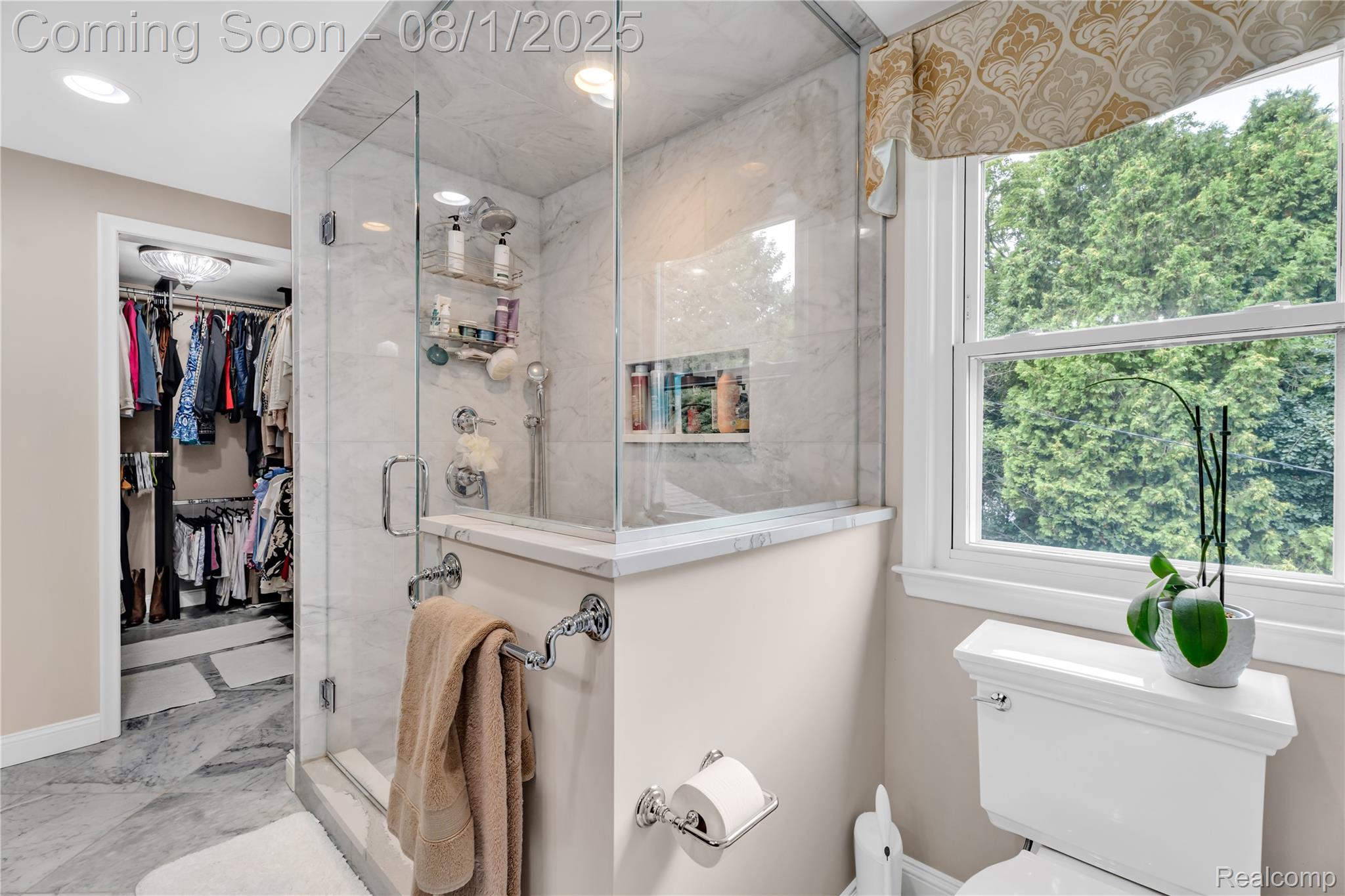 Bloomfield Hills City, Michigan 48301, United States, 4 Bedrooms Bedrooms, ,3 BathroomsBathrooms,Residential,Pending,181949