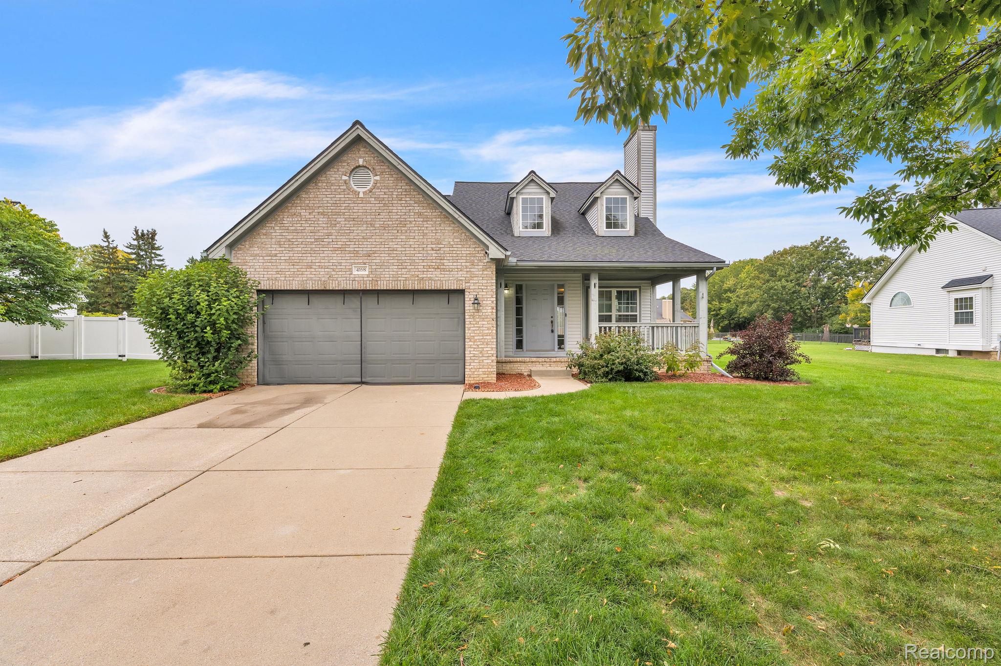 4168 Maplewood Meadows Avenue