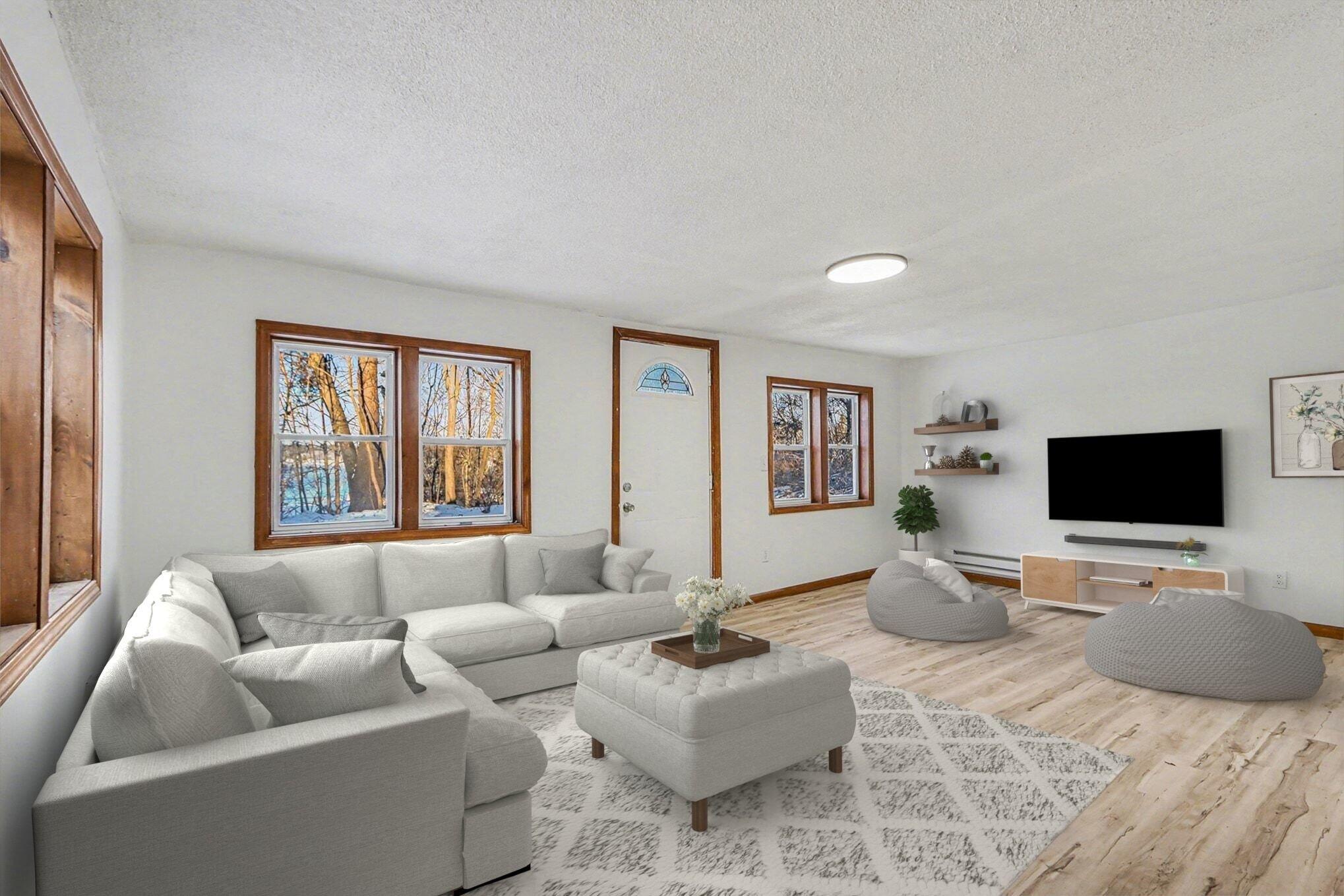 7755 N Woodland Road