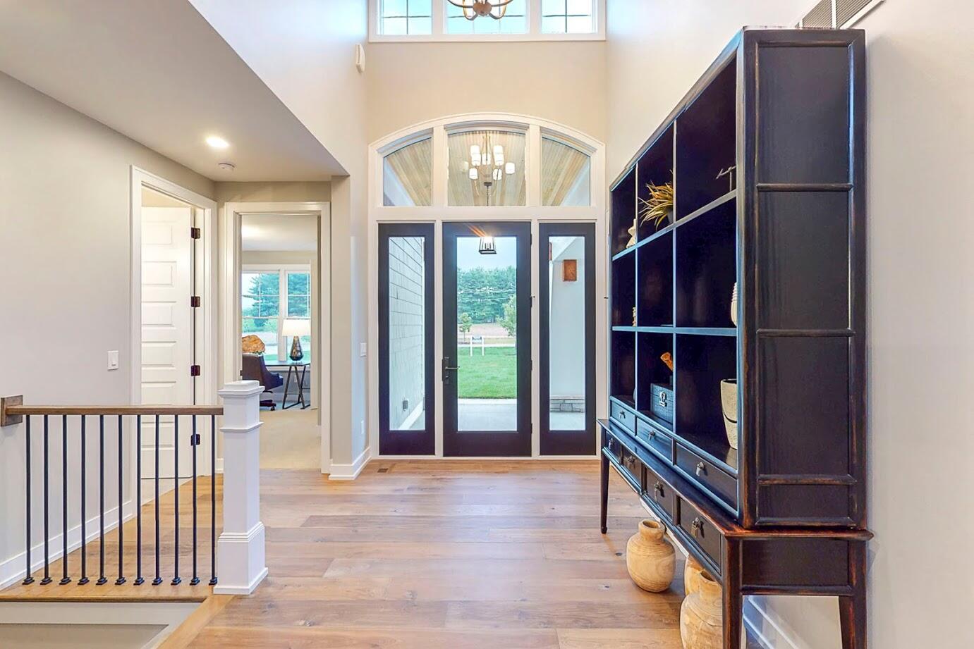 3481 Cottontail Lane