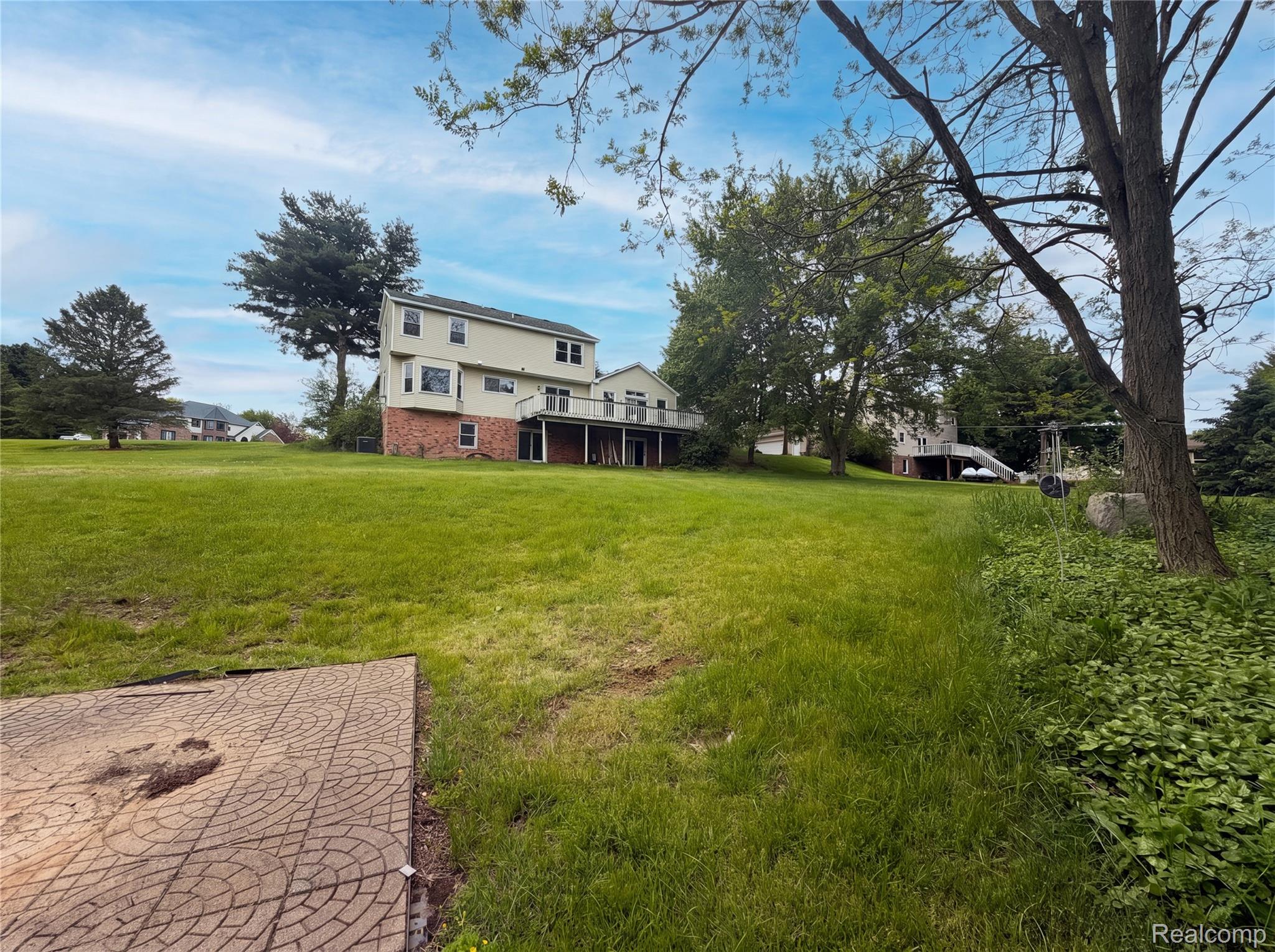 6536 Mountview Court
