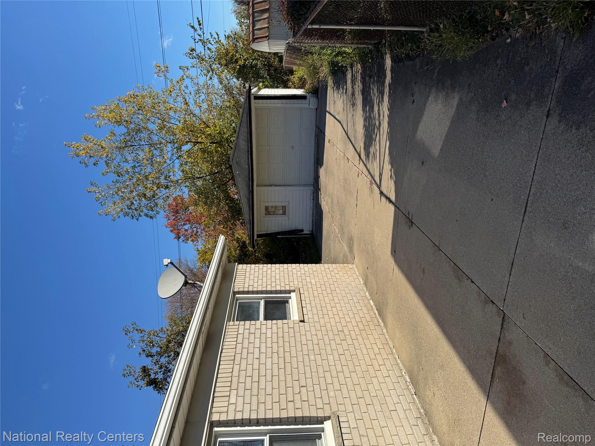 28110 MARSHALL Street