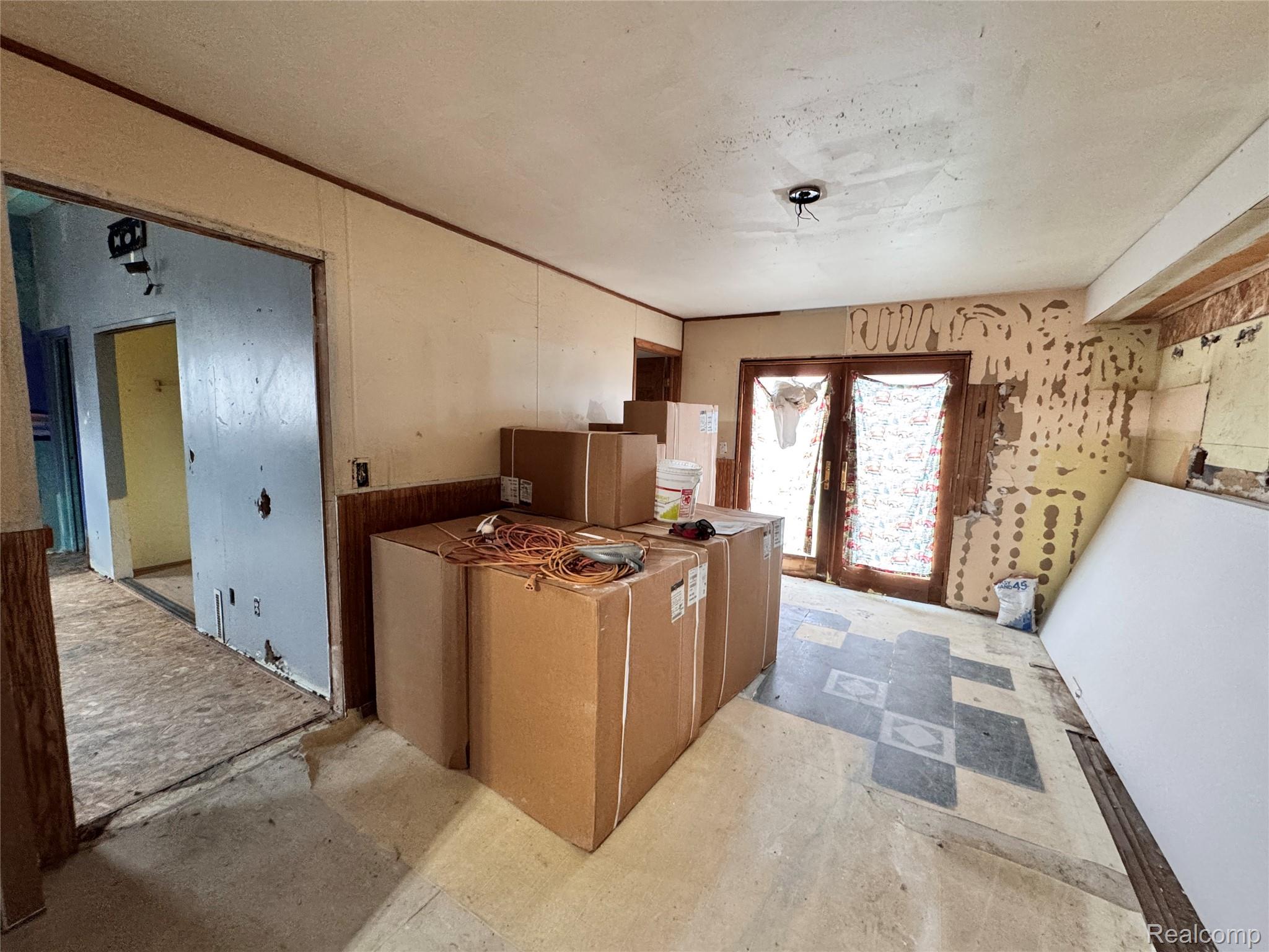 12210 W Washington Avenue