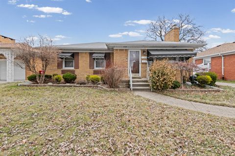 17619 Sprenger Avenue Eastpointe City MI 48021