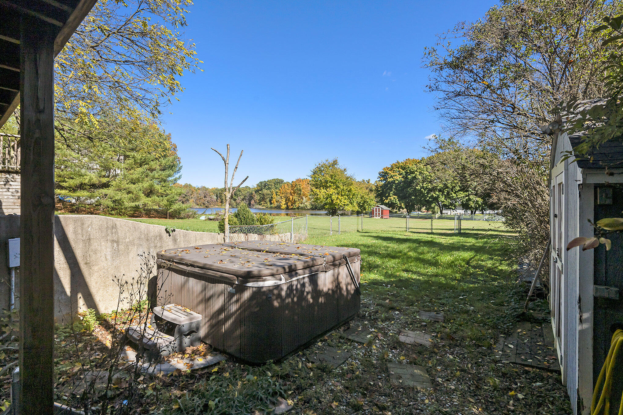 Ross Township, Michigan 49053, United States, 2 Bedrooms Bedrooms, ,2 BathroomsBathrooms,Residential,Active,232639