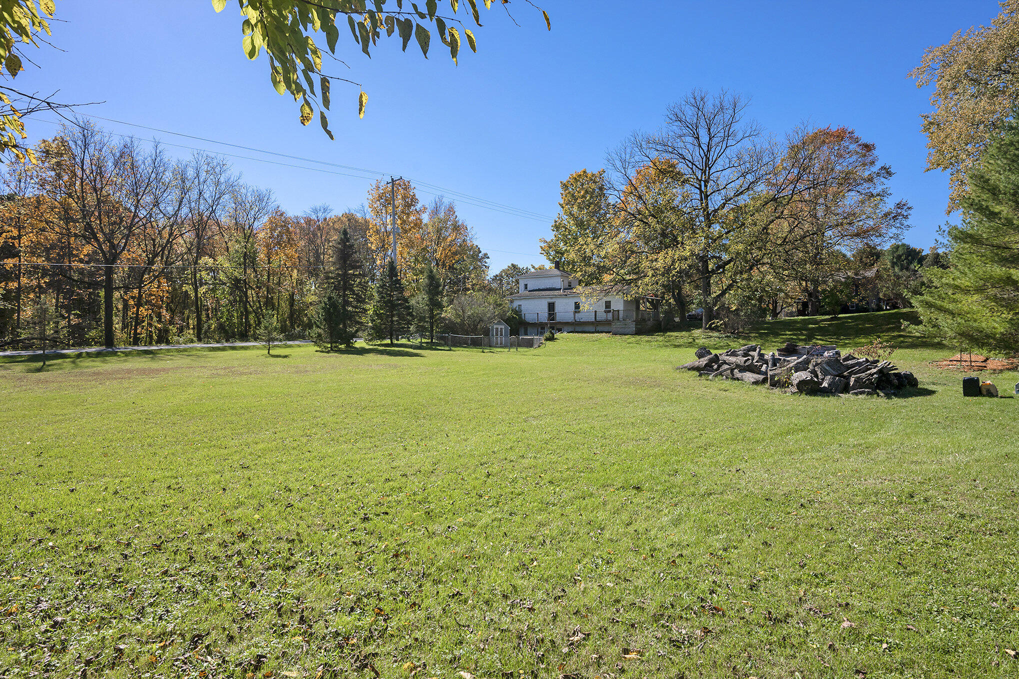 Ross Township, Michigan 49053, United States, 2 Bedrooms Bedrooms, ,2 BathroomsBathrooms,Residential,Active,232639