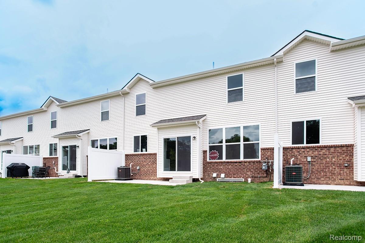 5 Grandview Circle 70