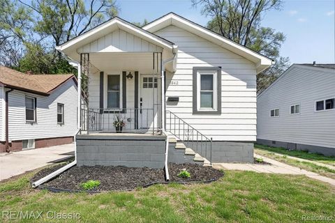 Photo of 1342 Bertha Street, Ferndale City, MI 48220 (MLS # 20261029879)