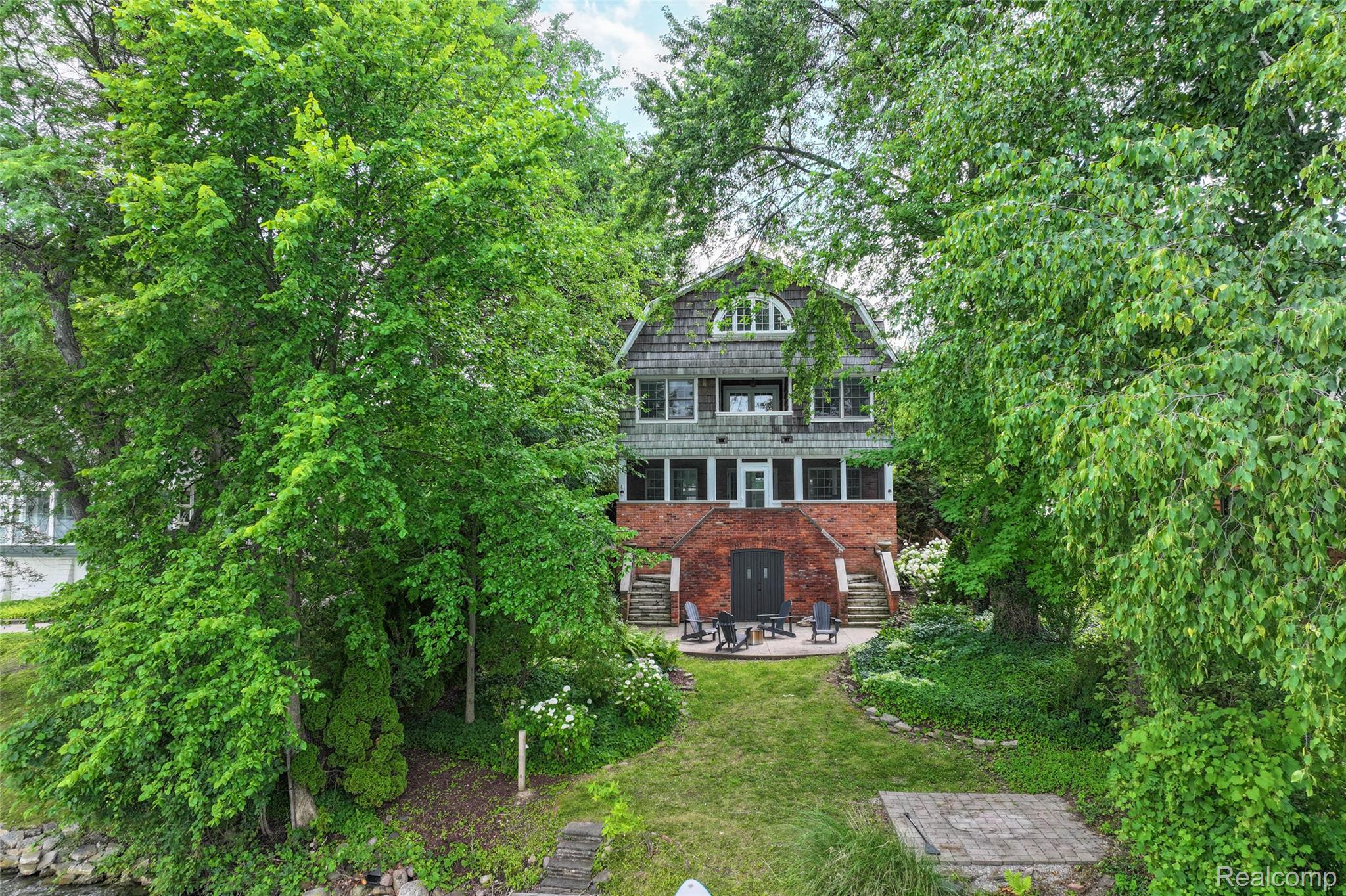 6420 Commerce Road