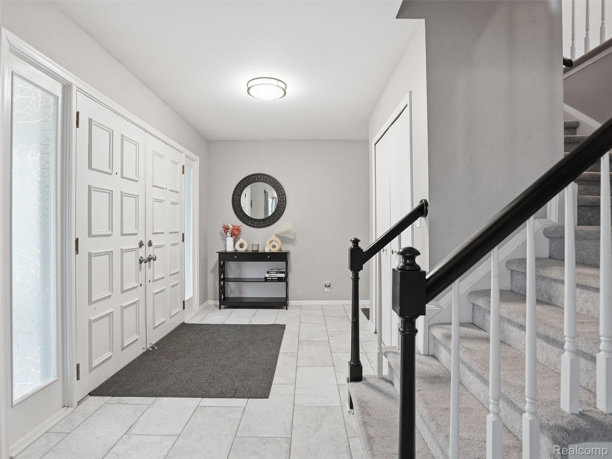 37296 Maple Leaf Court