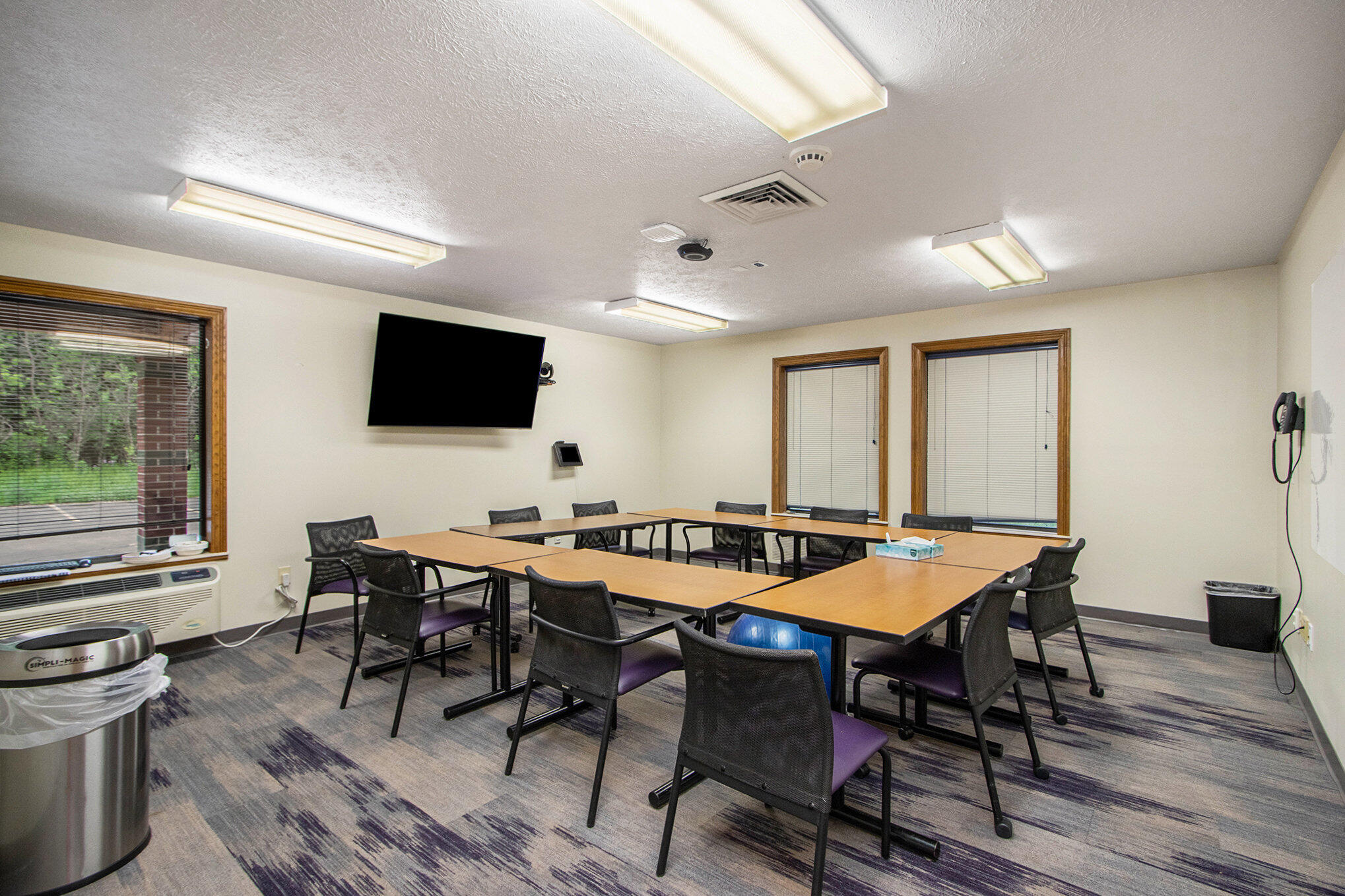 Battle Creek City, Michigan 49015, United States, ,7 BathroomsBathrooms,Commercial,Active,133948