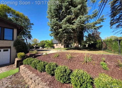 Tiny photo for 2451 Judy Lane, Shelby Charter Township, MI 48316 (MLS # 20261083268)