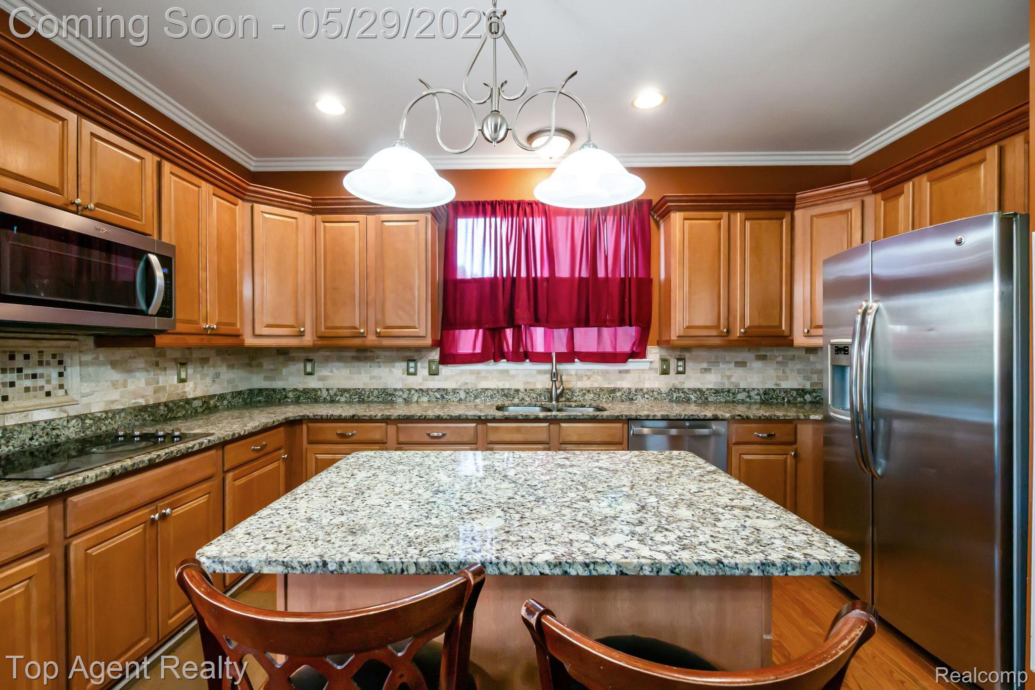 48869 Woodson Way