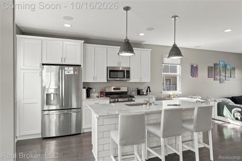 Tiny photo for 1031 N Sherman Drive #D, Royal Oak City, MI 48067 (MLS # 20261079590)