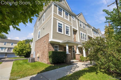 Tiny photo for 1031 N Sherman Drive #D, Royal Oak City, MI 48067 (MLS # 20261079590)