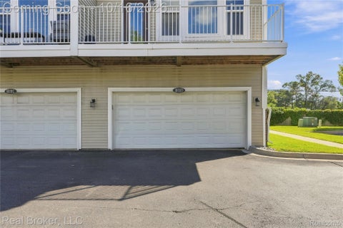 Tiny photo for 1031 N Sherman Drive #D, Royal Oak City, MI 48067 (MLS # 20261079590)