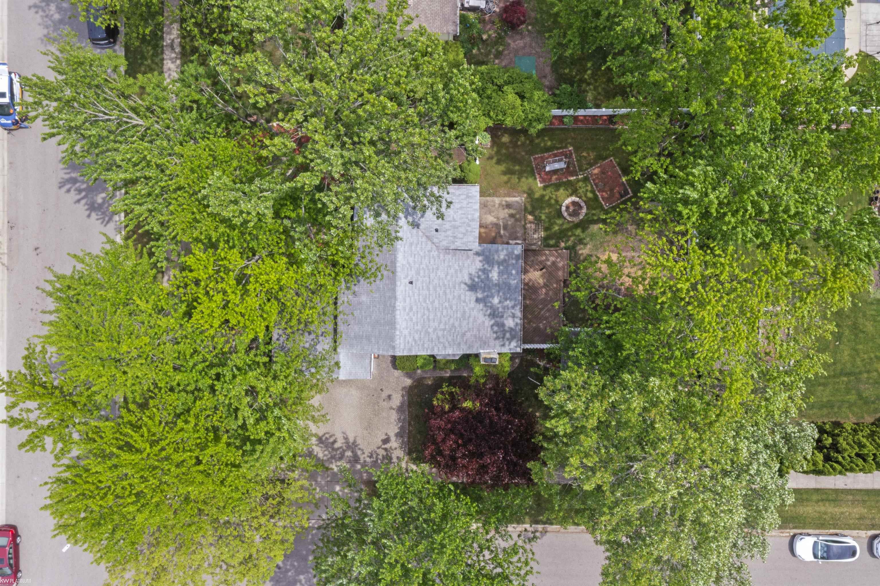 537 4th Street