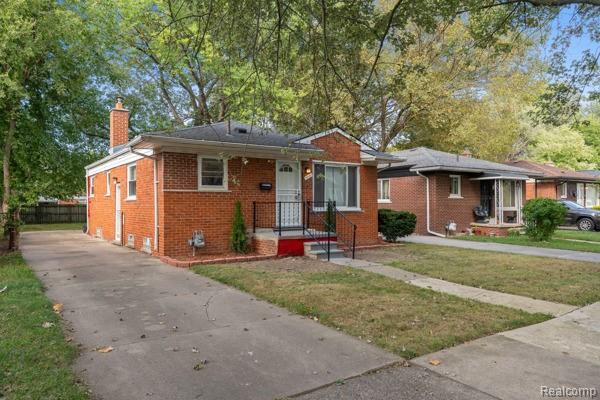 30030 Glenwood Street