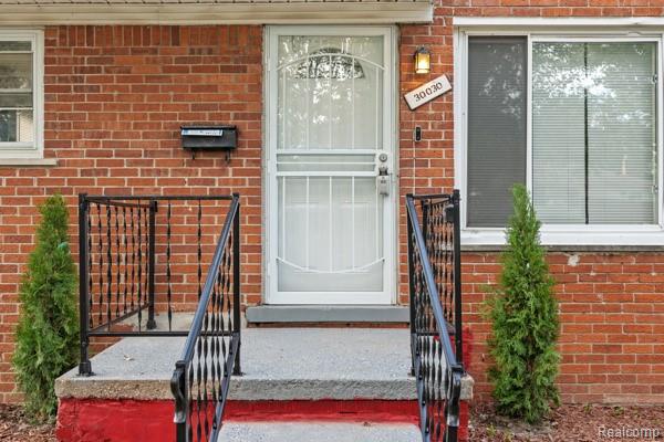 30030 Glenwood Street