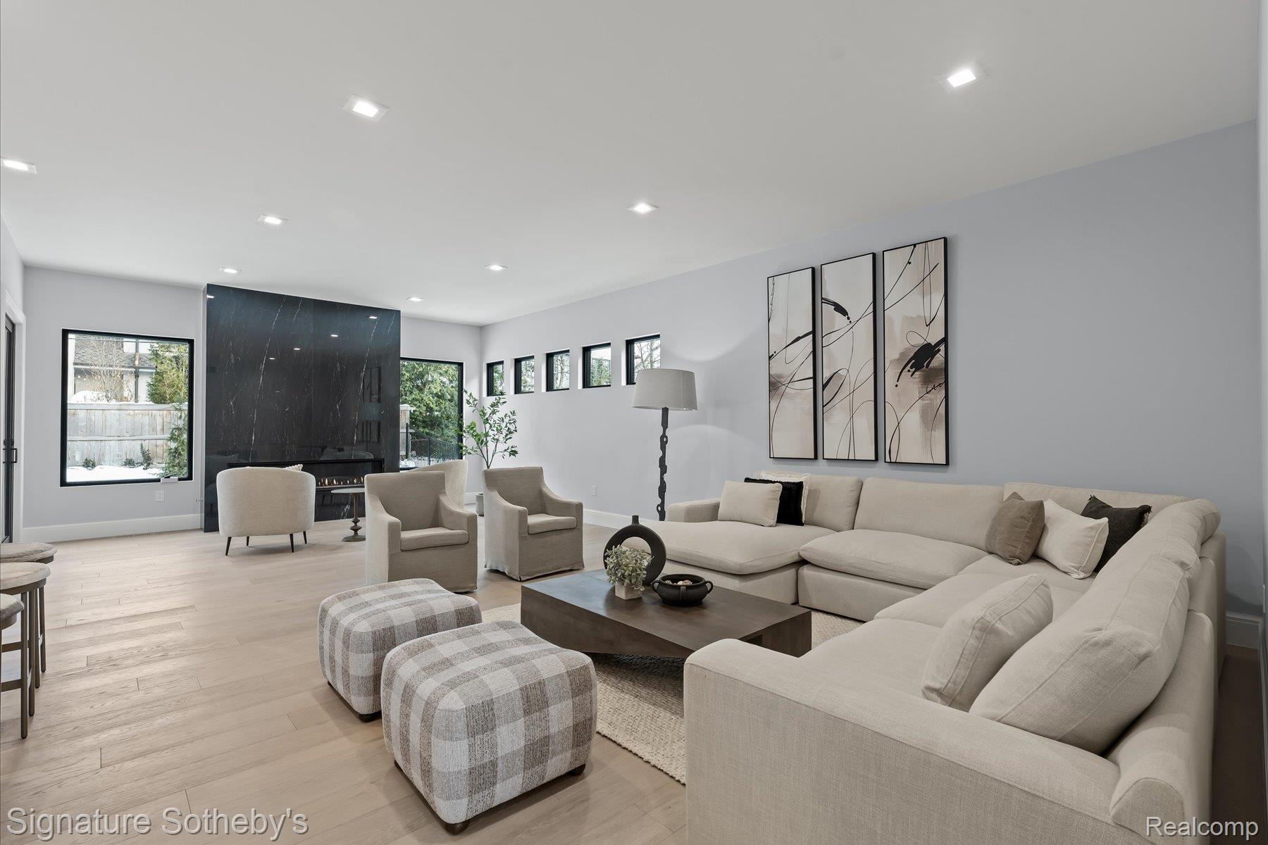 1541 Shipman Boulevard