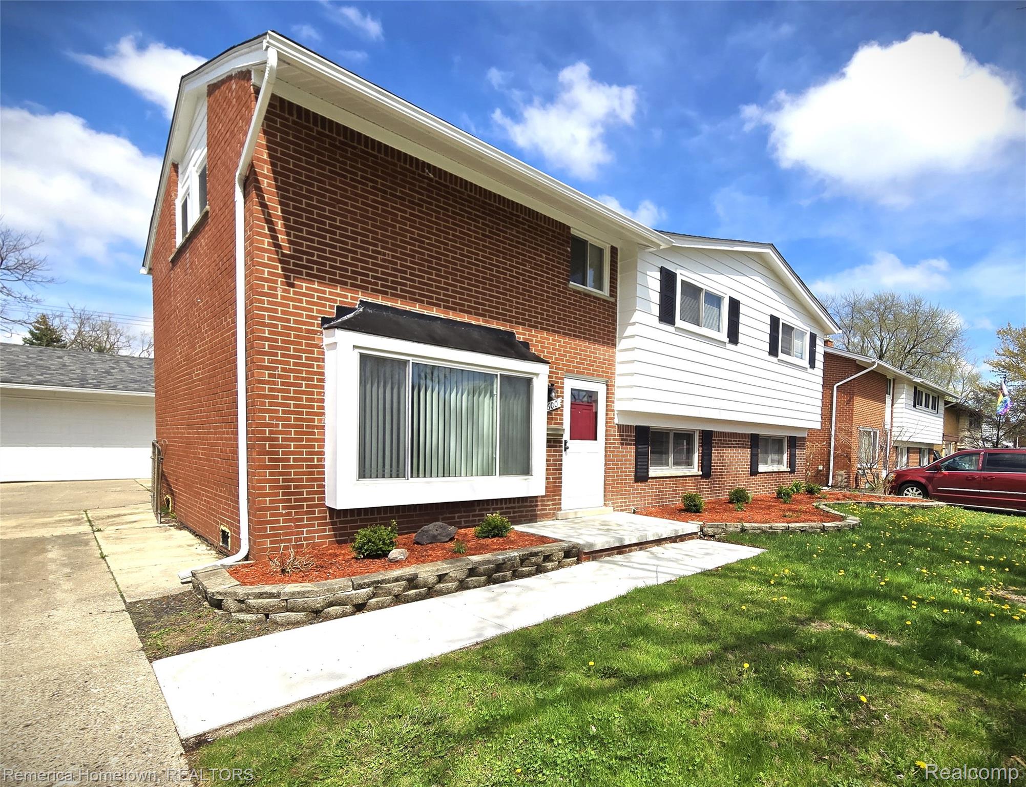 29600 Pickford Street