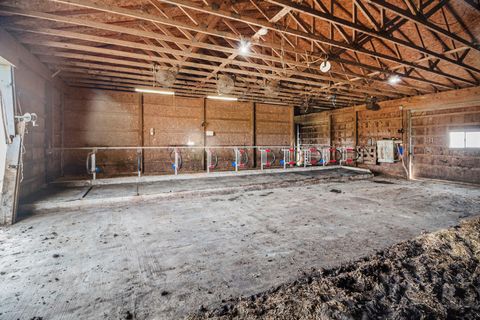 Tiny photo for 10989 Scio Church Road, Freedom Township, MI 48118 (MLS # 81026008921)