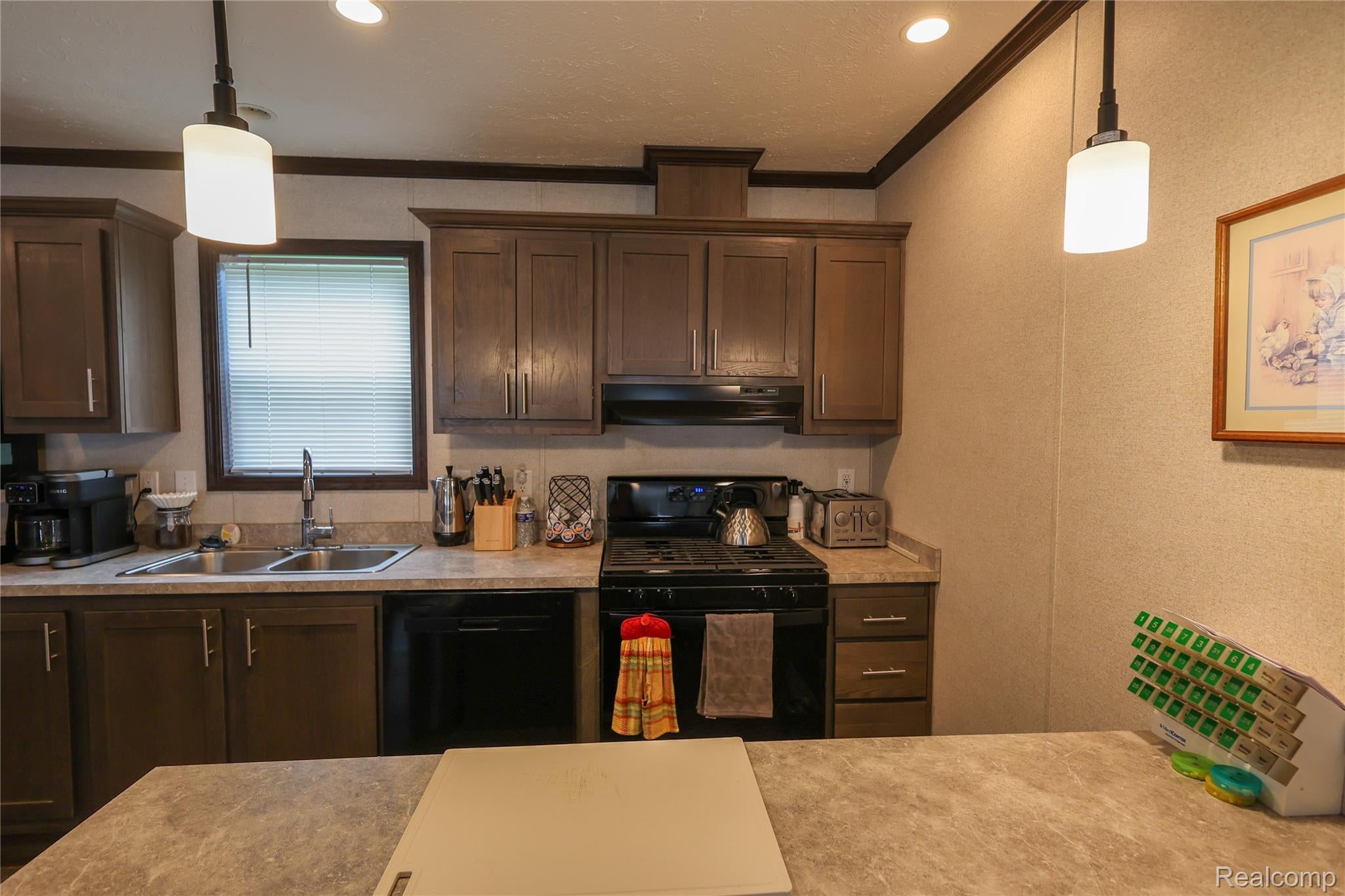 79 Woodridge Ct