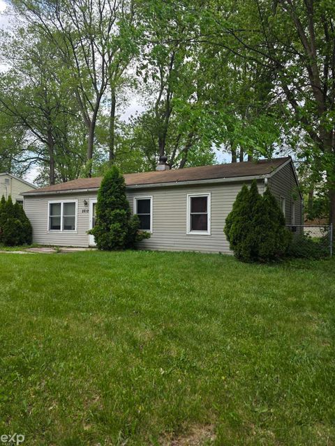 Photo of 2812 Cabot Drive, Lansing City, MI 48911 (MLS # 58050208793)
